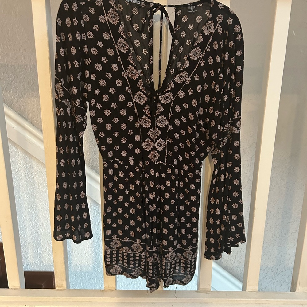 ANGIE Black and beige Patterned Women's Romper